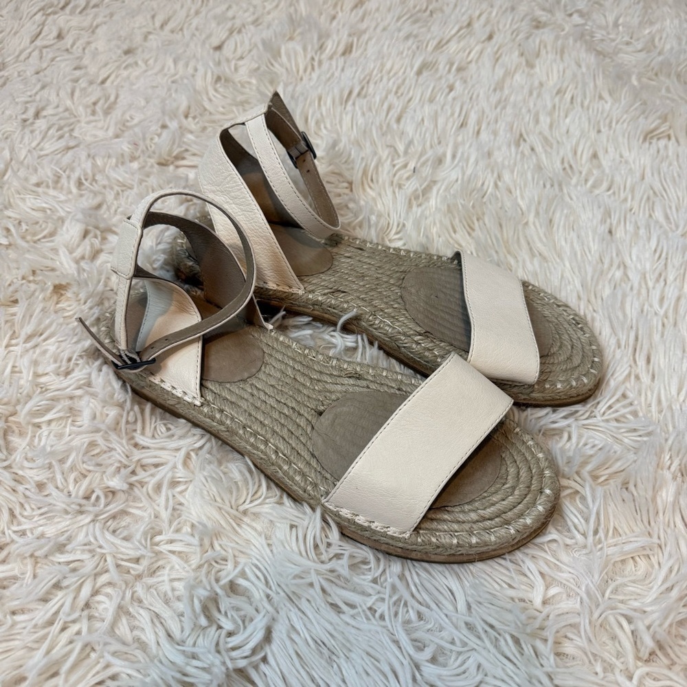 Eileen Fisher Mike Tumbled Leather Espadrille Sandal SZ 9.5 ivory ankle closure - Picture 2 of 8
